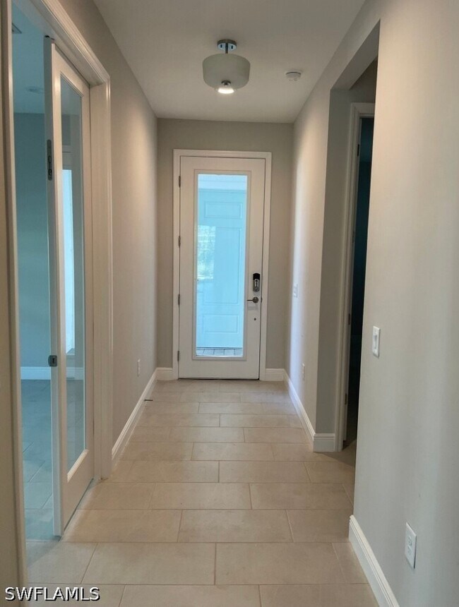Building Photo - 4600 Skysail Dr