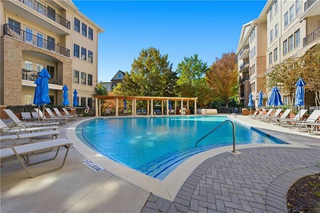 Building Photo - 3621 Vinings Slope SE