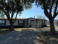 Building Photo - 3163 Fm 1966