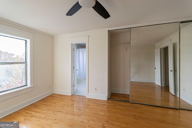 Building Photo - 815 Edgewood Ave NE