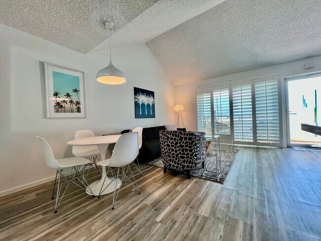 Building Photo - 32505 Candlewood Dr