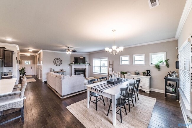 Building Photo - 9097 Segers Trail Loop