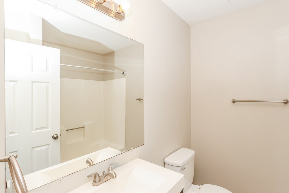 Building Photo - 7017 Field View Ct