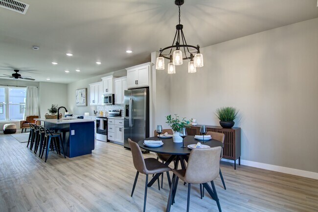 Building Photo - 2529 Otter Creek Trail