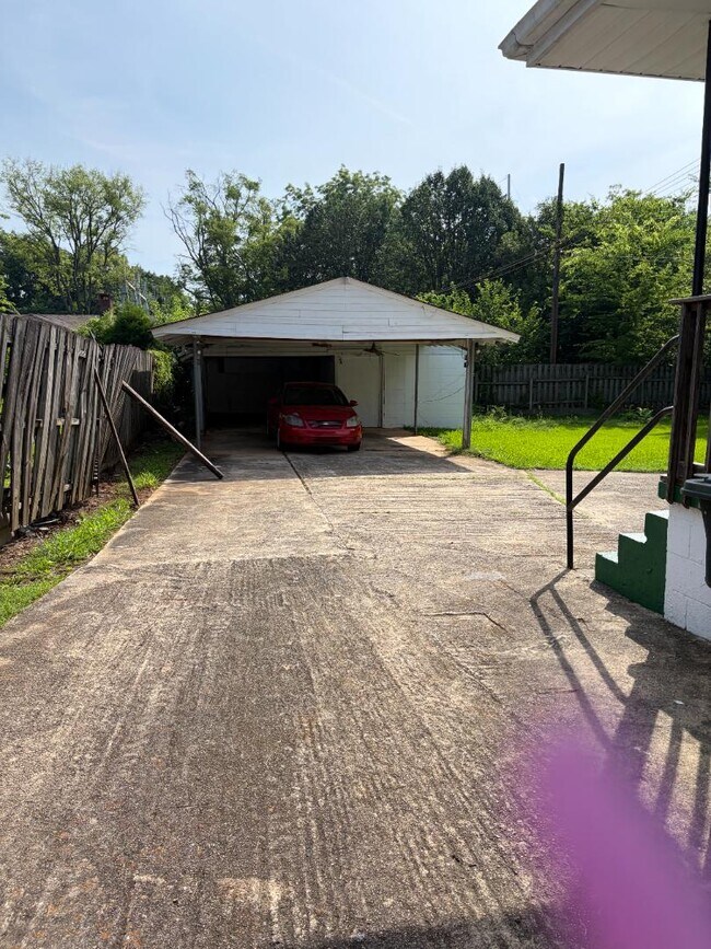 Building Photo - 4925 Ter R
