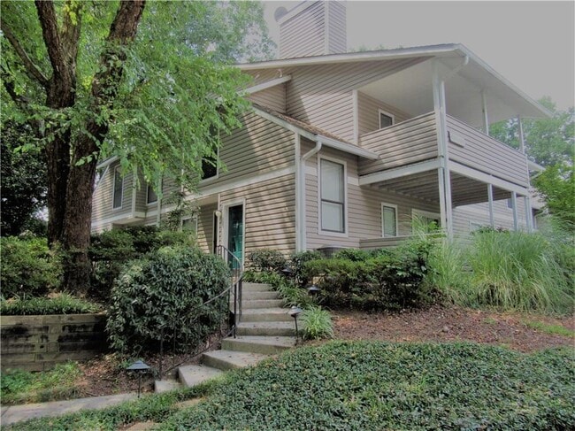 Primary Photo - 1503 Wynnes Ridge Cir SE