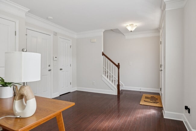 Building Photo - 7513 Lords Chapel Dr