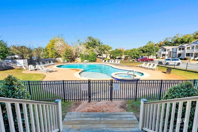 Building Photo - 25806 Pollard Rd