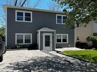 Building Photo - 56 Marwood Rd N