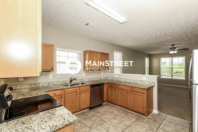 Building Photo - 3 Bedroom Pet-Friendly Home in Atlanta, GA with Main Street Renewal