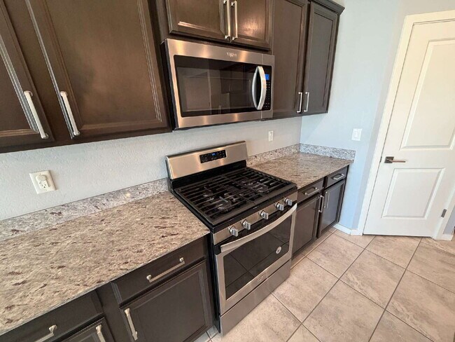 Building Photo - 7214 E Gamebird Way