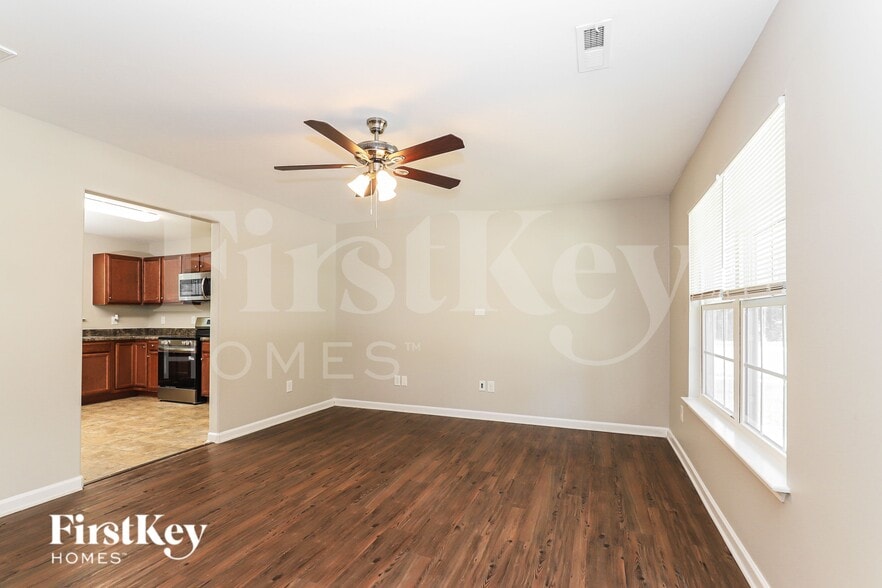 Building Photo - 2322 Deerbrook Forest Ln