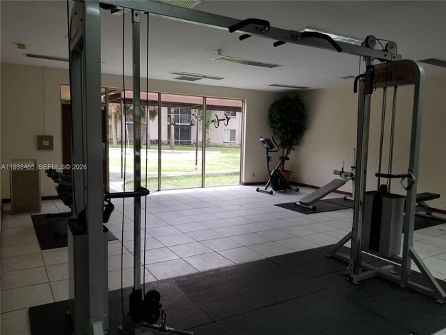 Building Photo - 13952 SW 91st Terrace