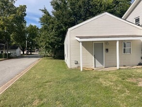 Building Photo - 408 Grove - Grv