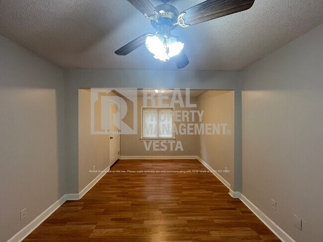 Building Photo - 3163 Highpoint Dr