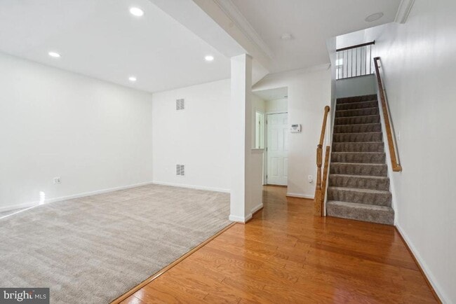 Building Photo - 4935 Chaste Tree Pl