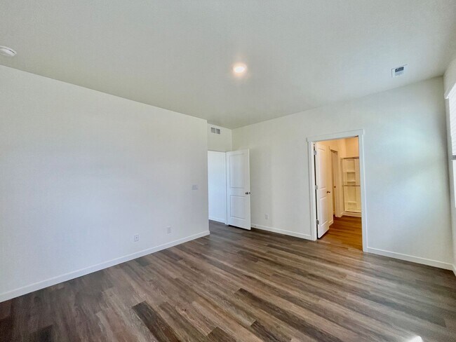 Building Photo - Newly Built 3-Bedroom Home In Windsor