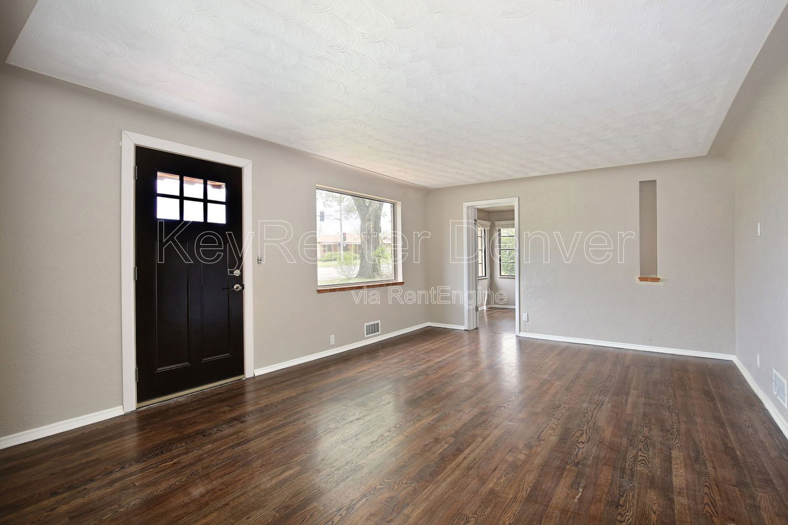 Building Photo - 4105 Pierce St