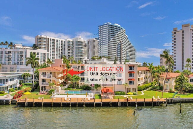 Building Photo - 2908 Bayshore Dr