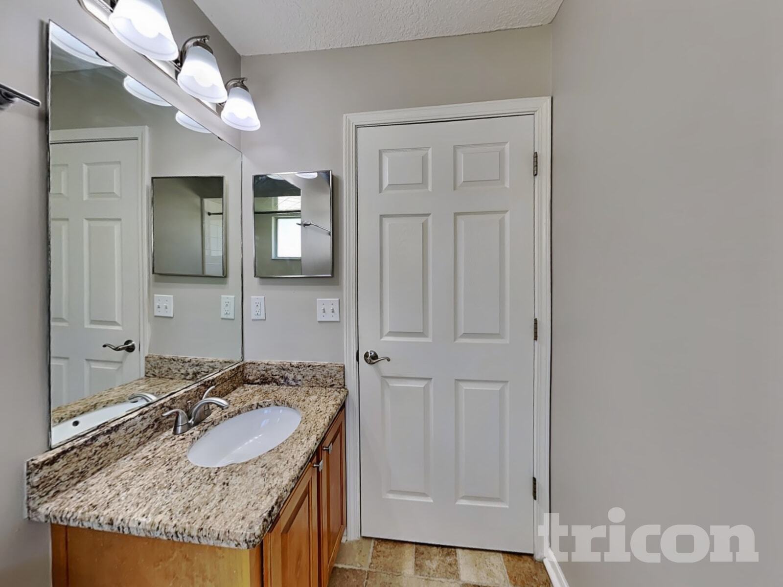 Building Photo - 2968 Majestic Oaks Ln