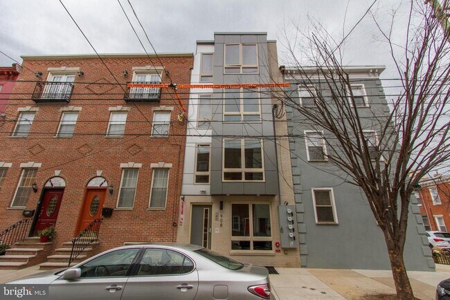 Building Photo - 908 S 21st St