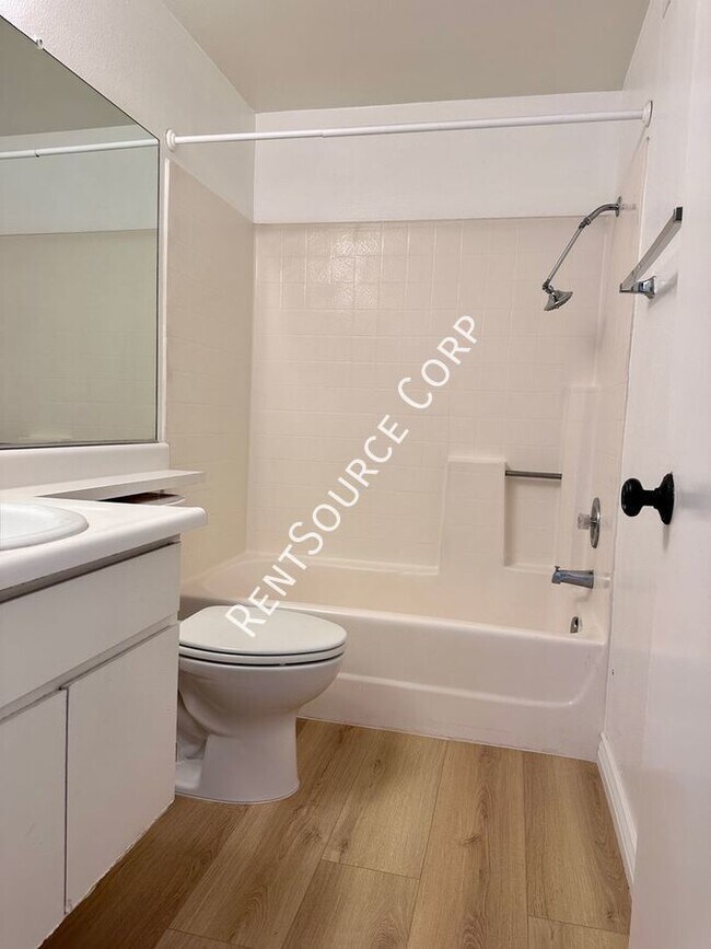 Building Photo - 24145 Del Monte Dr.