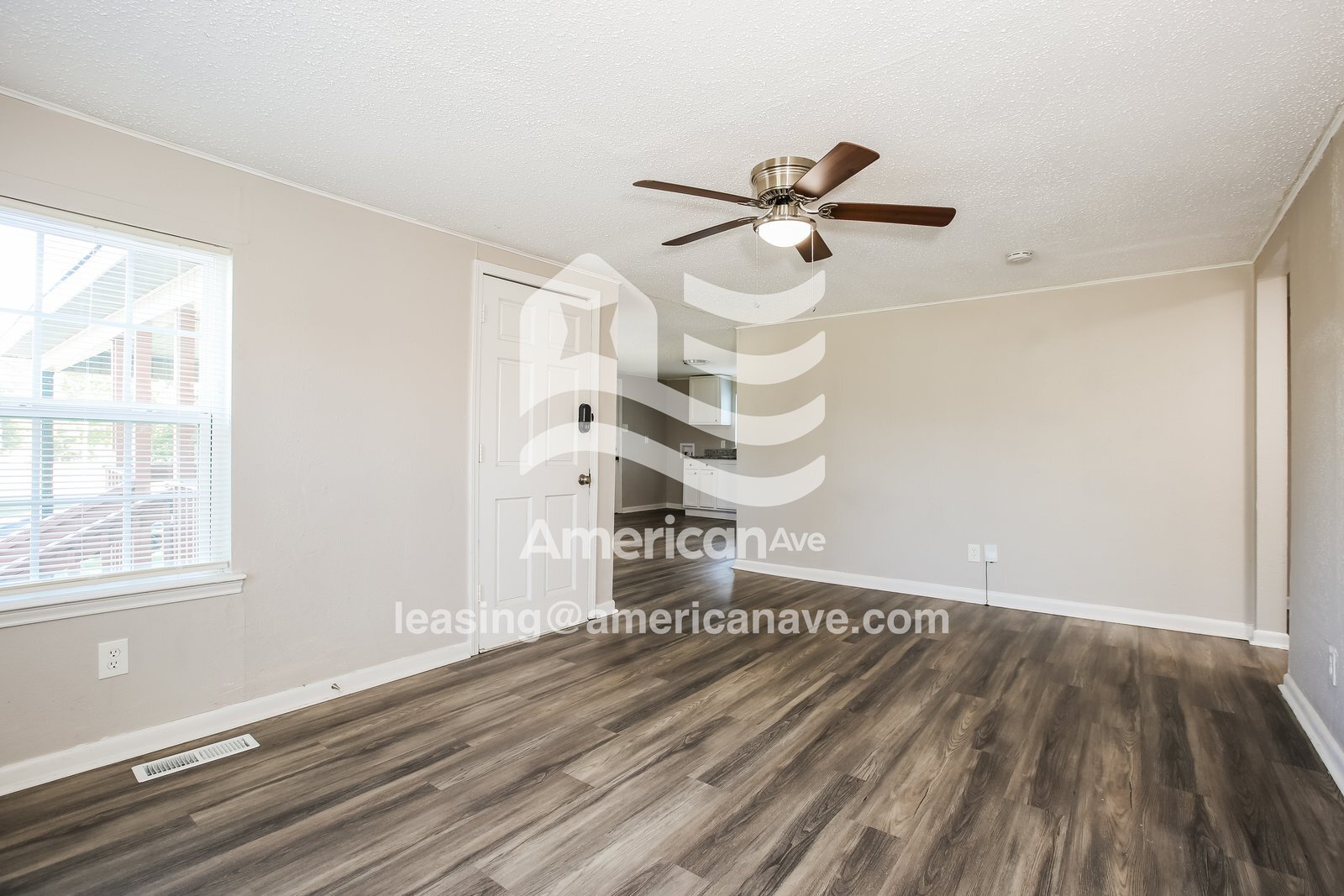 Building Photo - 2900 S Main St