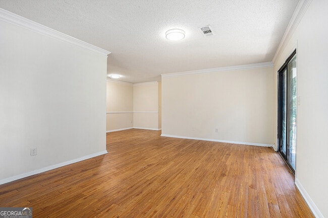 Building Photo - 3045 Sonya Ln