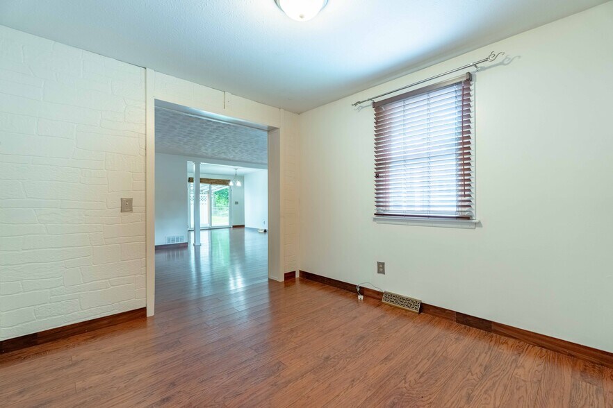 Building Photo - 2343 38th St NW