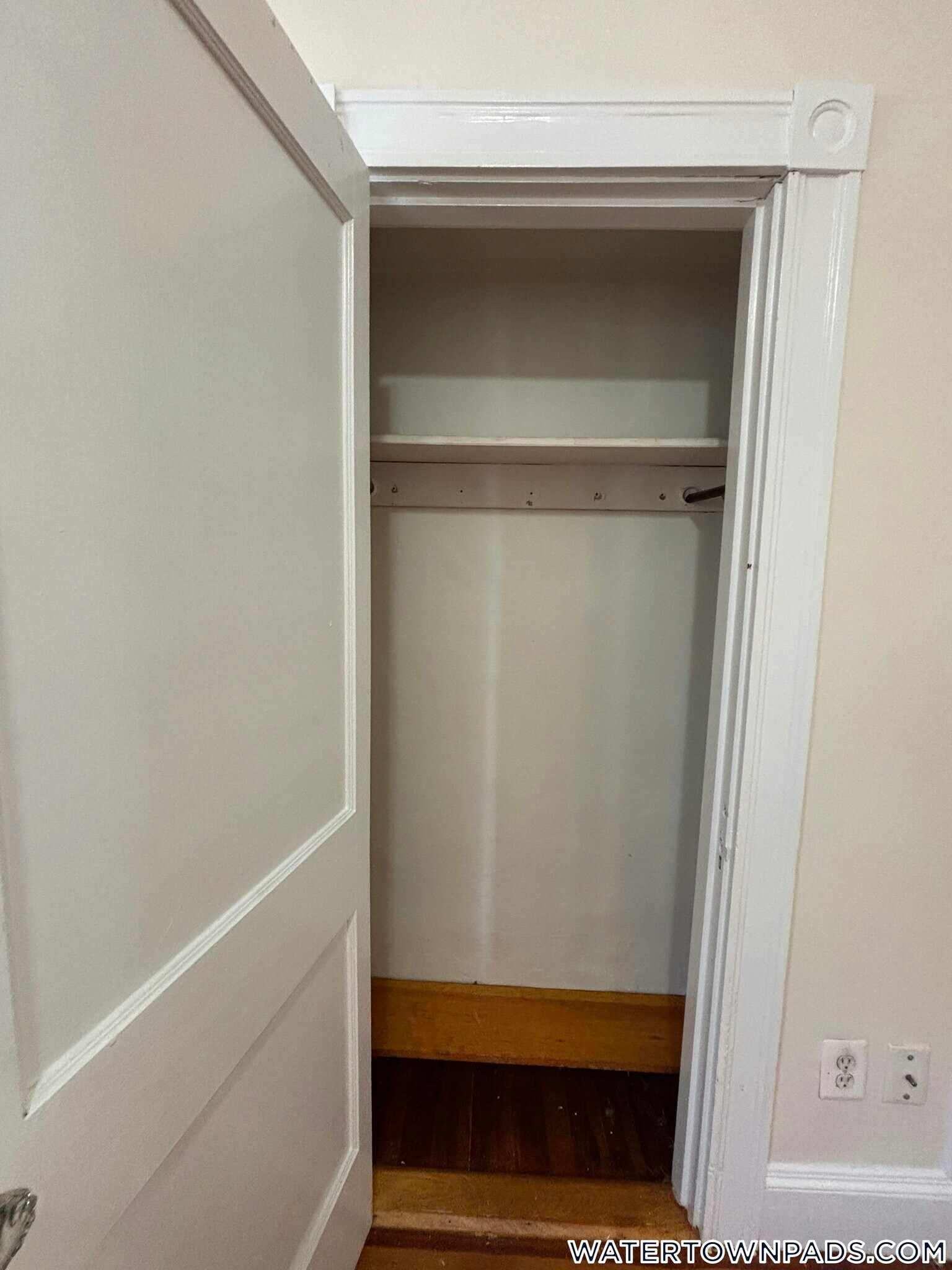 Building Photo - 11 Fairfield St