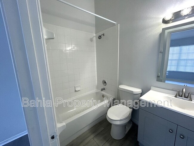 Building Photo - 2320 Lake Woodberry Cir
