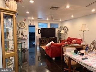 Building Photo - 736 S 8th St