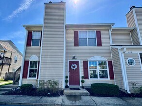Building Photo - Just Updated & Ready NOW! A Pet Friendly H...
