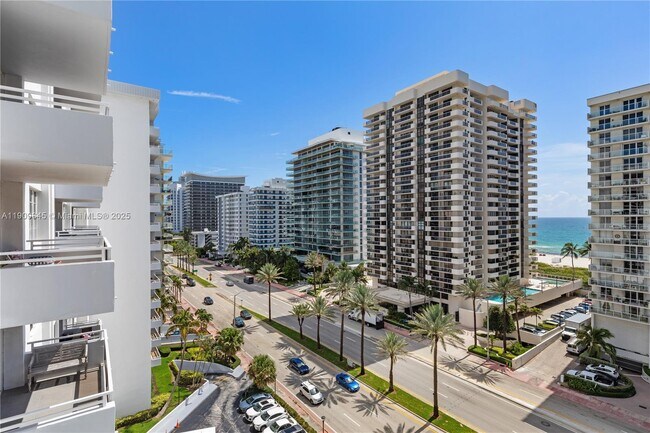Building Photo - 5700 Collins Ave