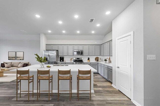 Building Photo - 4946 Hitchings Ct