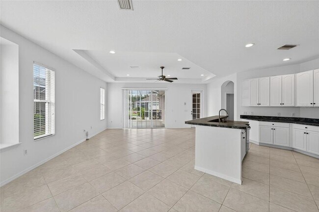 Building Photo - 209 Sela Cove Cir