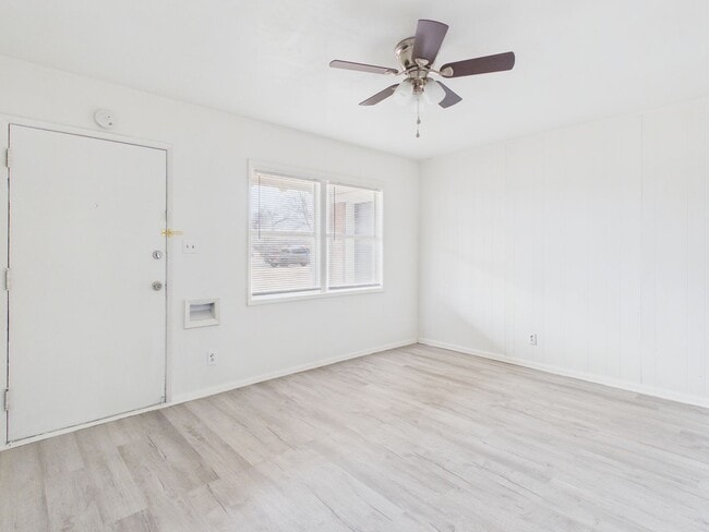 Building Photo - 3008 Westhaven Dr