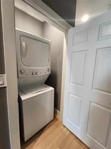 Building Photo - 208 N Waverly Dr