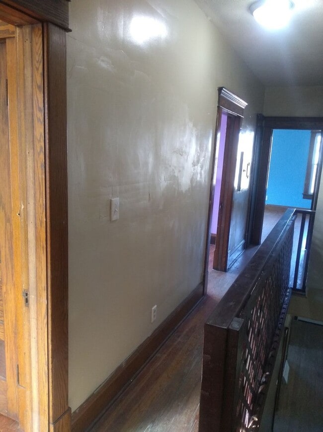 Building Photo - 515 Lee Ave