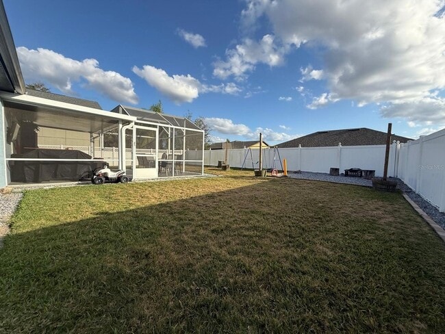 Building Photo - 4706 Doral Pointe Dr