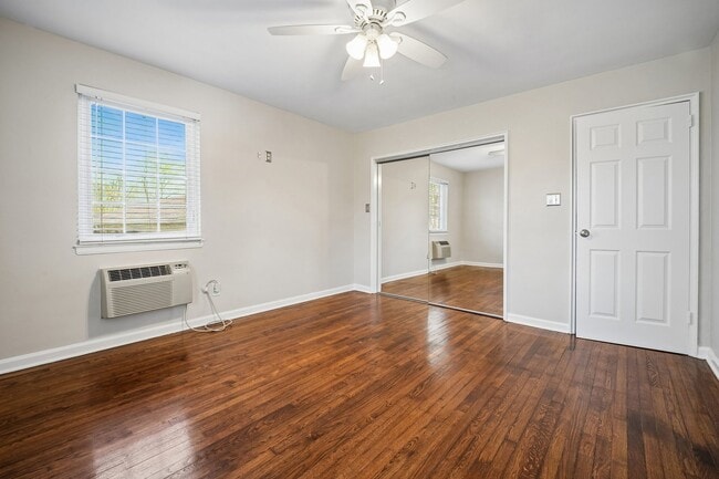 Building Photo - 69B Troy Dr