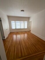 Building Photo - 495 Elwood Ave