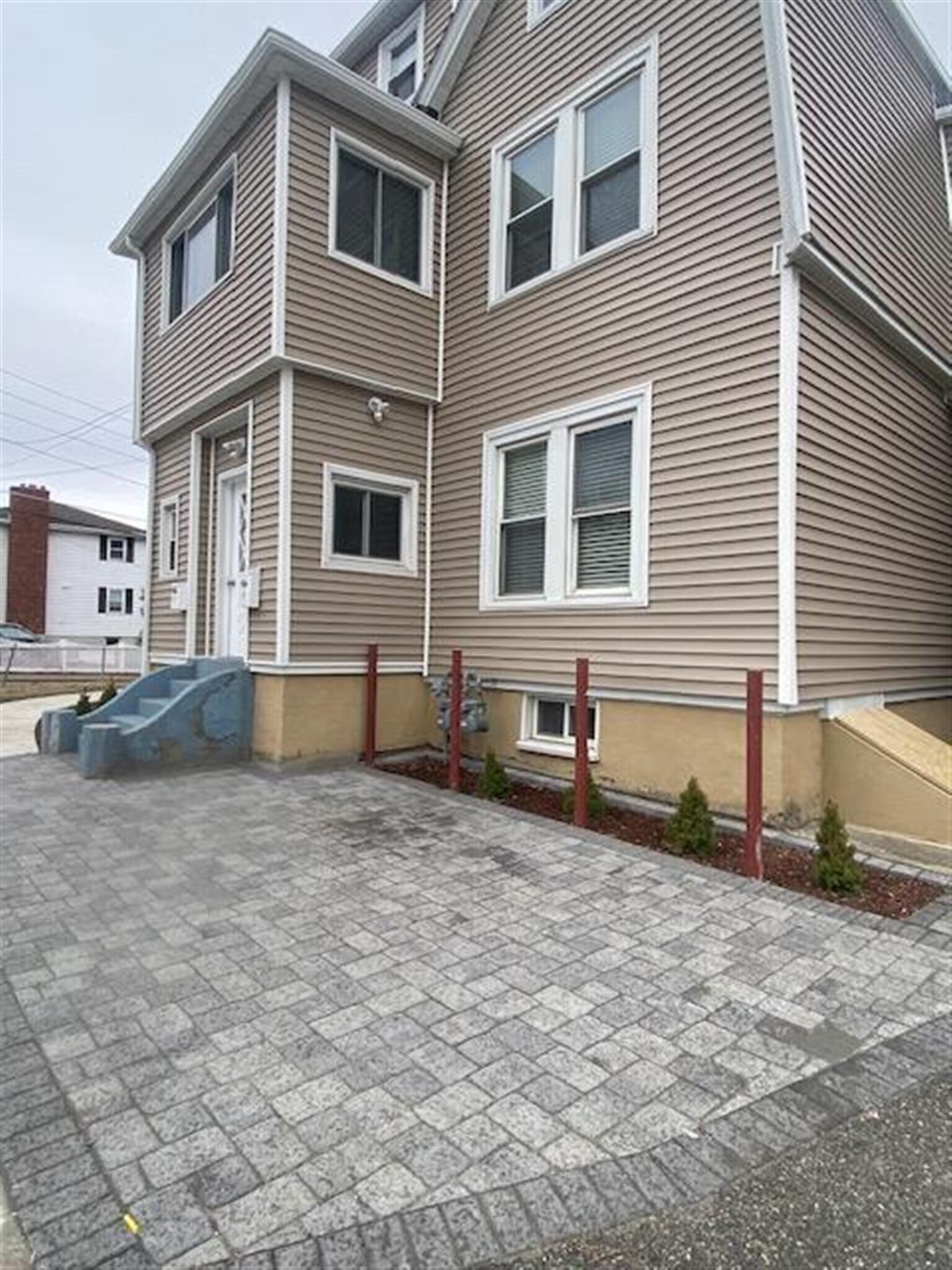 Building Photo - 67 Newbern Ave