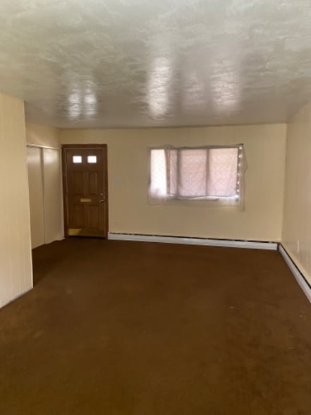 Building Photo - 3524 Fremont St