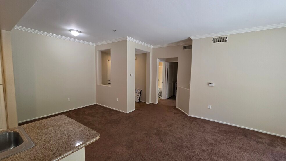 Building Photo - 2264 Watermarke Pl