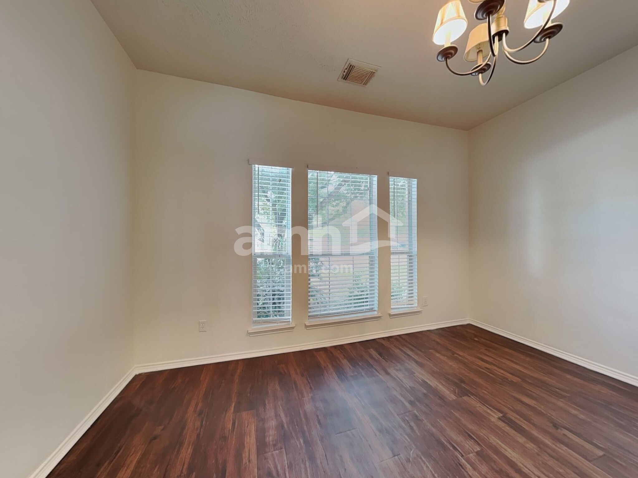 Building Photo - 19715 N Vlg of Bridgestone Ln