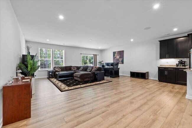 Building Photo - 4641 Wistar Creek Dr