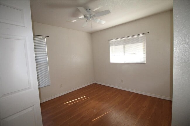 Building Photo - 4765 Cornsilk Terrace