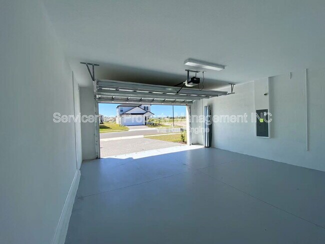 Building Photo - 7113 119th Ct E