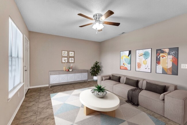 Building Photo - Newly Renovated Units in Killen, AL